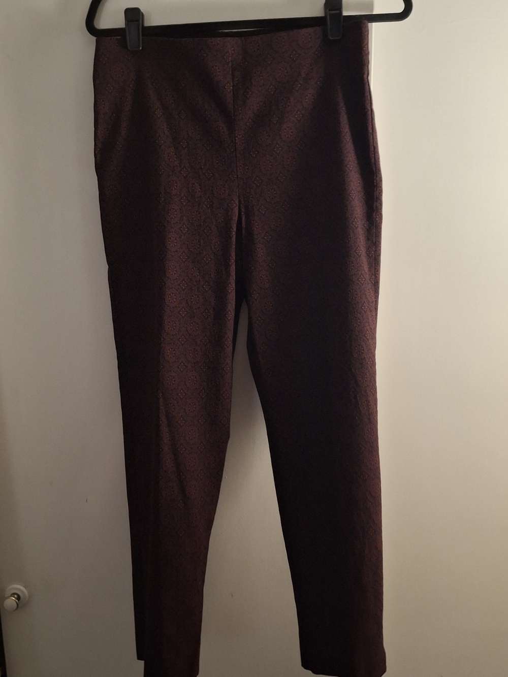 Counterparts Women's Black and Deep Burgundy Paisley Slim Ankle Pants